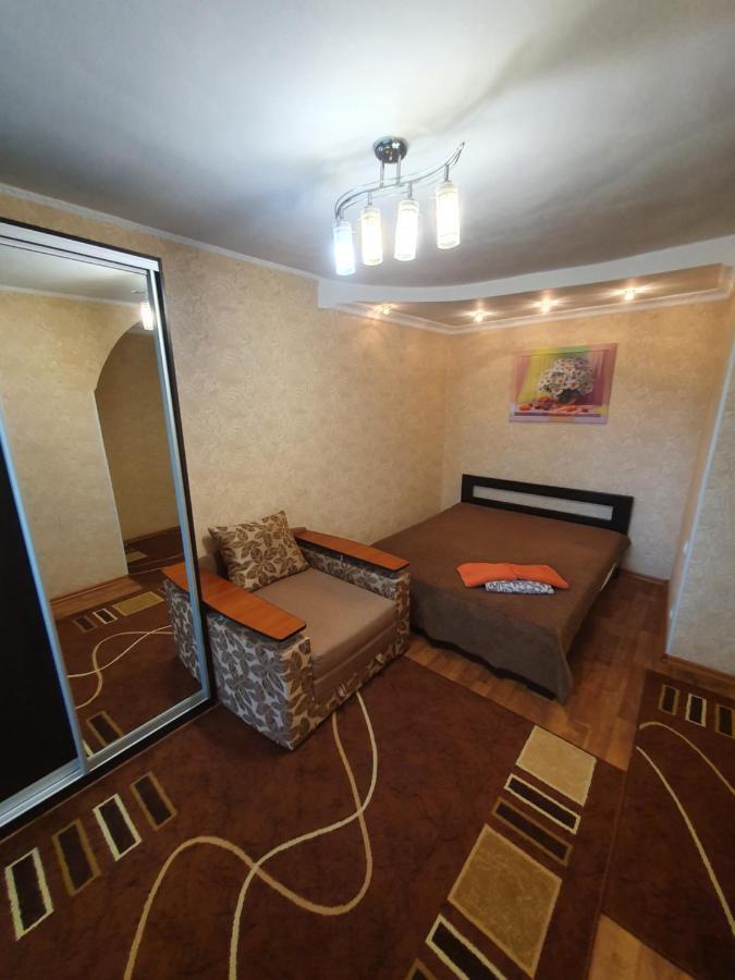 Apartment On Tarkovskogo 2 Kirovograd Dış mekan fotoğraf